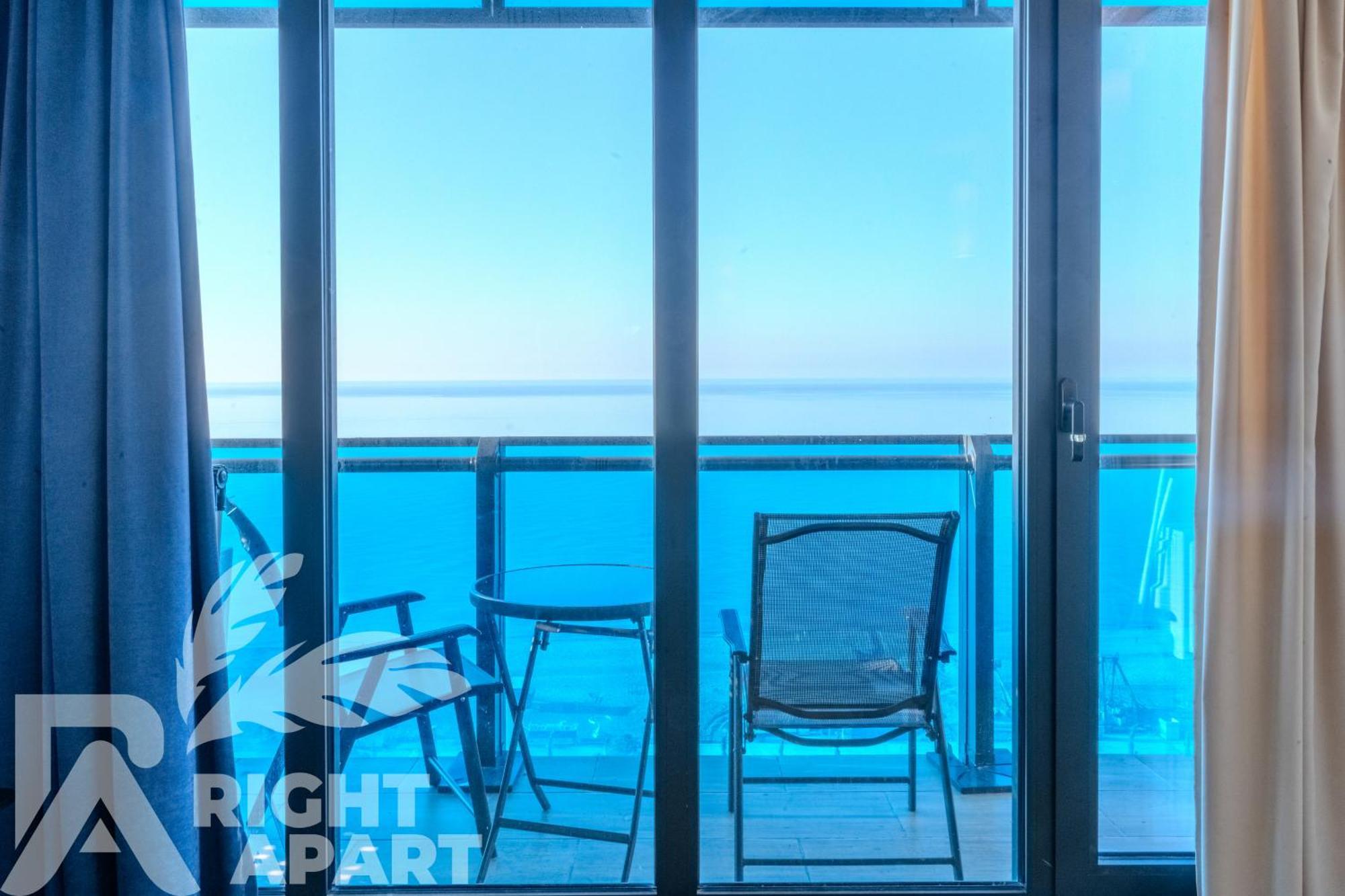 Orbi City Hotel Sea View 바투미 외부 사진