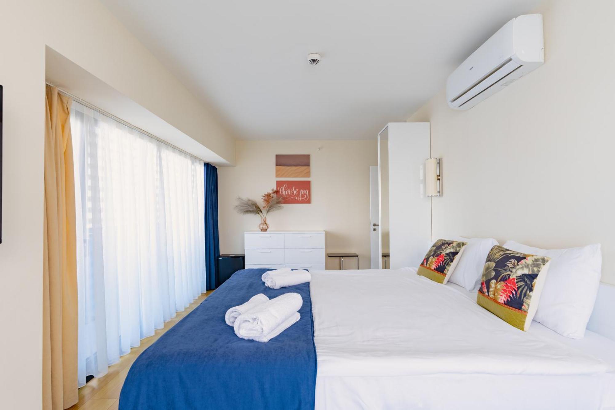 Orbi City Hotel Sea View 바투미 외부 사진