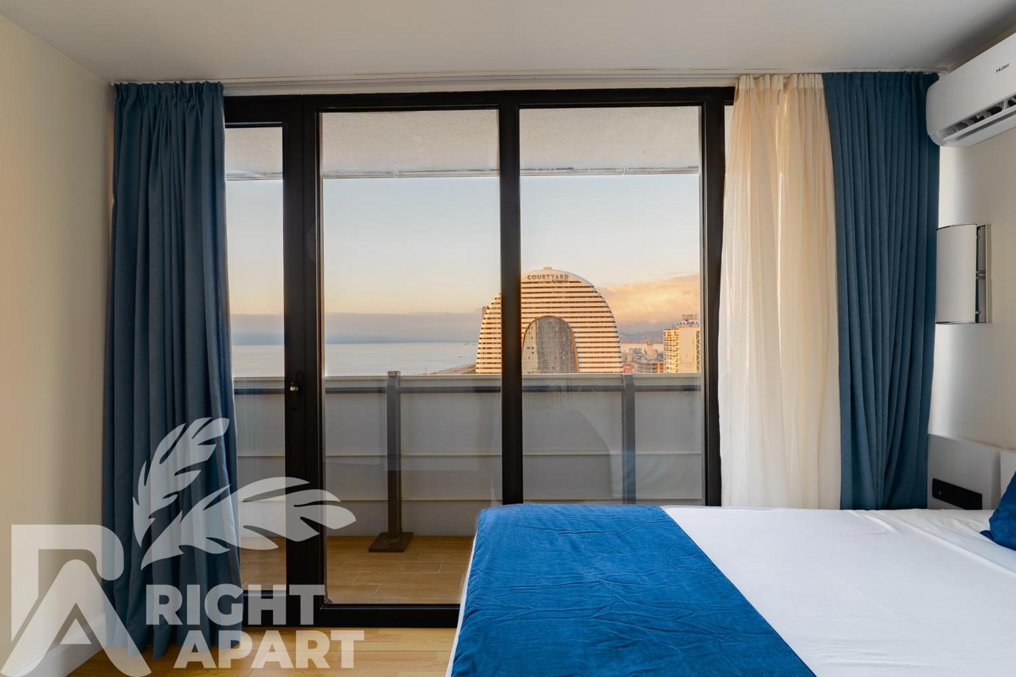 Orbi City Hotel Sea View 바투미 외부 사진
