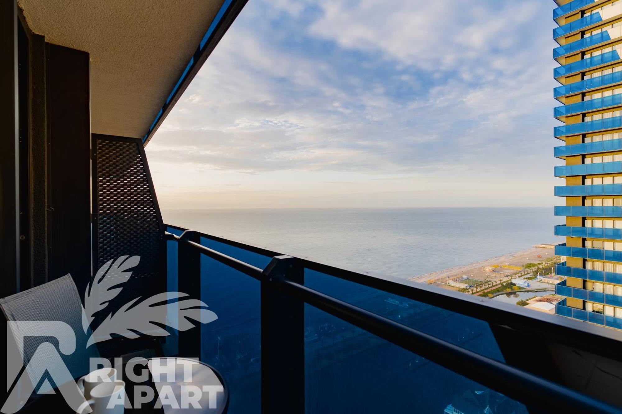 Orbi City Hotel Sea View 바투미 외부 사진